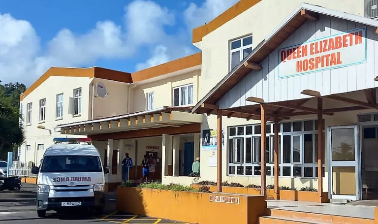 Les Soins de Santé sur l’Île Rodrigues : Cultiver le Bien-être sur des Rives Paisibles